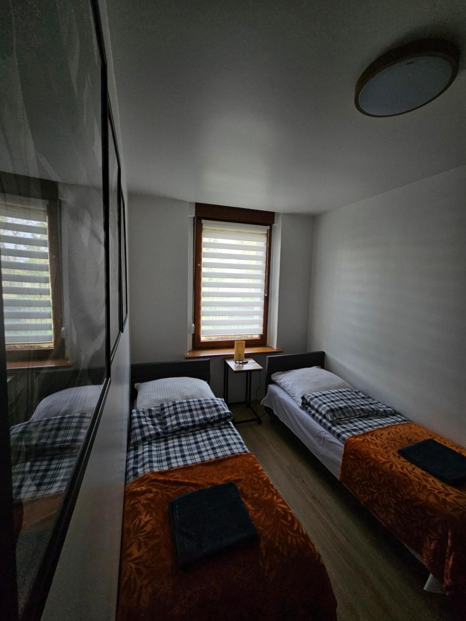 Apartament Radiostacja III Z Ogrodkiem, Parking Free 글리비체 외부 사진