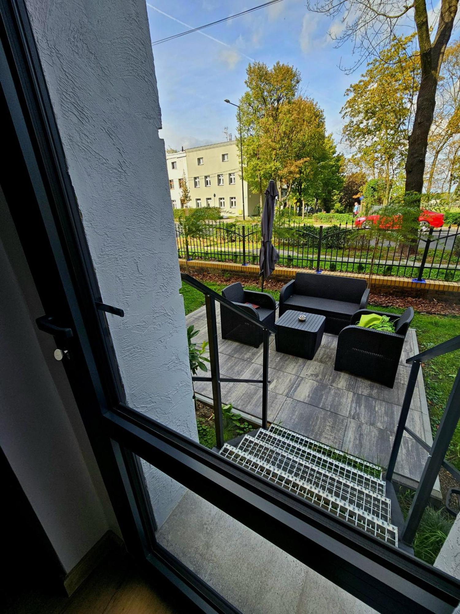 Apartament Radiostacja III Z Ogrodkiem, Parking Free 글리비체 외부 사진